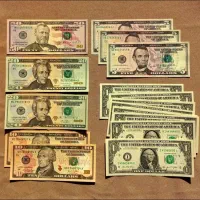 دلار کلکسیونی یورو کلکسیونی