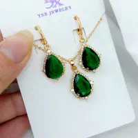 نیمست جواهری زمردی