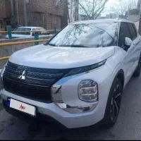 اوتلندر H لاین 2023