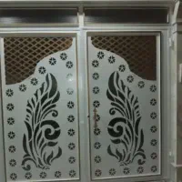 رنگ آمیزی درب و پنجره و مصنوعات فلزی وچوبی