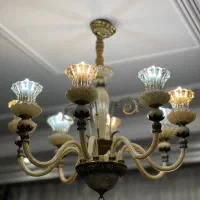 دو جفت لوستر ۸ شاخه ترکیب کریستال و برنج|لوستر و چراغ آویز|تهران, تهرانسر شرقی|دیوار