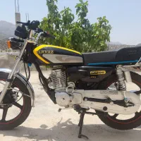 موتورسیکلت200