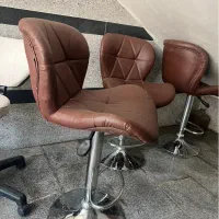 تعدادی صندلی جک دار کاملا نو