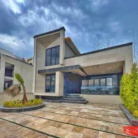 ویلا-مدرن-240-متری-استخردار-مبله-سنددار