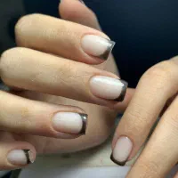 کاشت و ترمیم ناخن