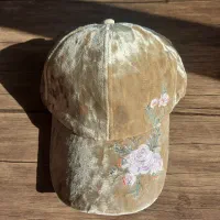 کلاه آفتابی / کپ|لباس|قدس, شهرقدس|دیوار