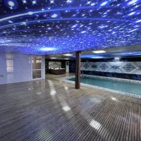 اجاره روزانه/هفتگی/ماهانه ویلا۴۵۰ متری در کوشکک