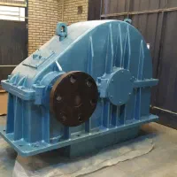 فروش انواع گیربکس های صنعتی روسی و آلمانی