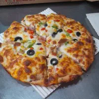 کارگر ساده برای فست فود