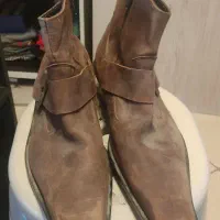 کفش چرم نوک تیز