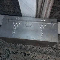 صندوقچه فلزی