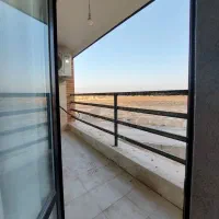 آپارتمان-لوکس-دو-قدمی-بلوار-دانش-100-متری-کم-سن