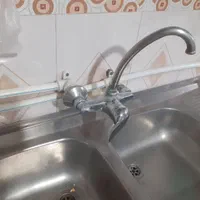 لوله کشی اب سردوگرم وسرویس ابگرمکن دیوار ومخزنی