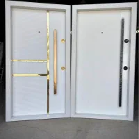 درب ضد سرقت و اتاقی