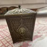 سطل زباله کنج پذیرایی