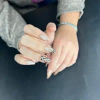 خدمات ناخن باتخفیف ویژه