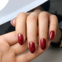 کاشت ناخن و آموزش ناخن حرفه ای|خدمات زیبایی و سلامت|قم, هنرستان|دیوار