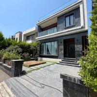 ویلا-باغچه-دوبلکس-230-متر-مبله-استخردار-شهرکی