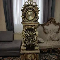 ساعت ایستاده