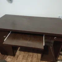 میز کامپیوتر