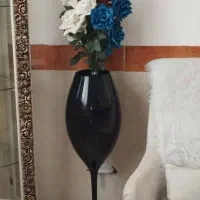 گل و گلدان