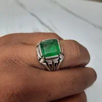 دوتا زمرد اصل معدنی نقره کامل دست ساز خاص خوشگل|جواهرات|زنجان, |دیوار