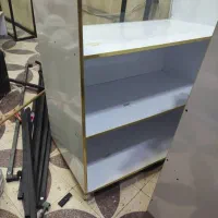 ویترین ام دی اف و قفسه پروفیل