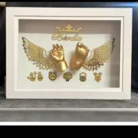تندیس دست وپای کودک زوج بزرگسال