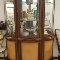 ویترین ۳ درب نو با چوب گردو