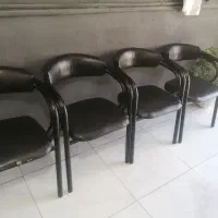 صندلی انتظار تمیز