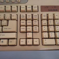 کیبورد رایانه|قطعات و لوازم جانبی رایانه|آبیک, |دیوار