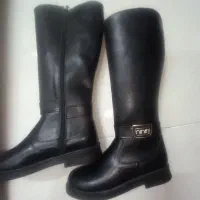 بوت ساق بلند سبک و راحت .. قیمت ۹۵۰