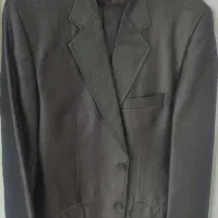 کت و شلوار کاملا سالم