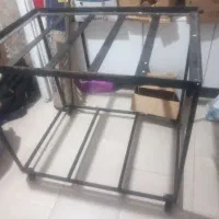 میز چرخ دار فلزی
