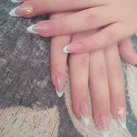 خدمات ناخن