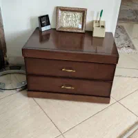 دراور وآینه وپاتختی|جاکفشی، کمد، دراور|صدرا-فارس, فاز ۱|دیوار