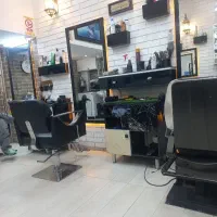 به یک ارایشگرماهر متعهد اتباع نیازمندیم