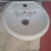 روشویی با پایه