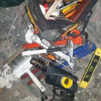 نصب شیرآلات لوله کشی آب برقکاری نقاشی ساختمان