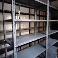 قفسه پیچ و پیچ