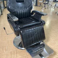 پارتیشن چوبی و صندلی ارایشگاهی|آرایشگاه و سالن‌های زیبایی|تهران, شهرک شریفی|دیوار