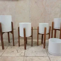 استند گل گلدان پلیمری پایه چوبی