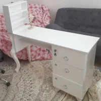 میز کار ناخن کاری در حد نو