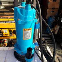 پمپ کفکش آب ۴۰ متری ۱ اینچ فلوتردار ناتالی سیم مس