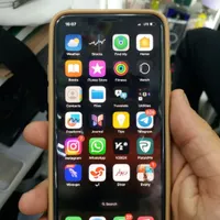 اپل iPhone XS با حافظهٔ ۲۵۶ گیگابایت
