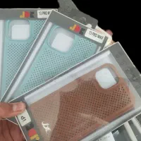 ۲عدد کاور ایفون ۱۳ پرو مکس و ۱ عدد ۱۳  قیمت مقطوع