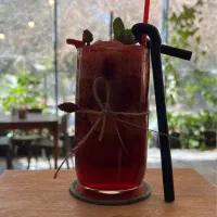 سالن دار ومیزبان