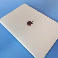 MacBook ari 2020  رم ۸گیگ  حافظه ۵۱۲ ssd نسبتاعجله|رایانه همراه|مشهد, جاهد شهر|دیوار