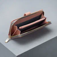 تعدادی کیف پول و کیف ارایش|کیف، کفش، کمربند|مشهد, طبرسی شمالی|دیوار