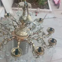 فروش یک عدد لوستر ۱۰شاخه برنجی کار دست قلمزنی